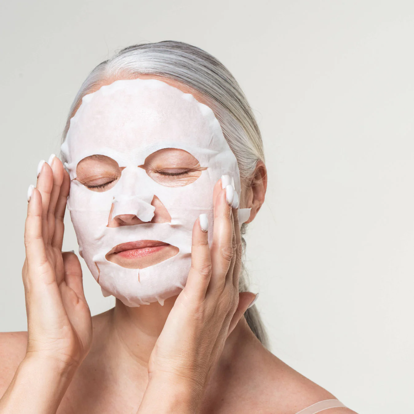 FACE RE-FRESH Hyaluronic Acid & Collagen Sheet Mask - Image 4